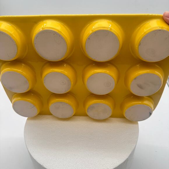 Enameled Cast Iron 12 Muffin Pan Yellow EUC heavy Non Stick cupcake pot mini pie - Picture 7 of 14